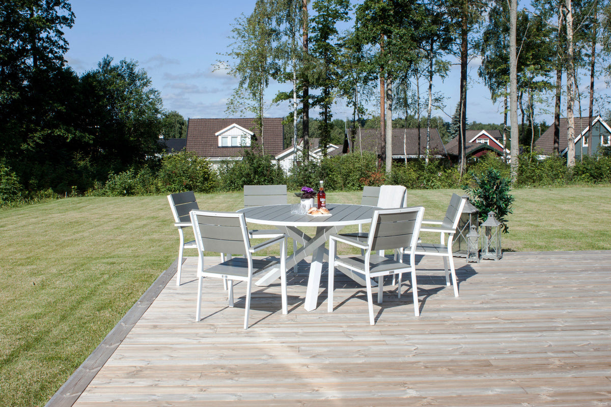 Parma Gartentisch rund in Weiss präsentiert im Onlineshop von KAQTU Design AG. Gartentisch ist von Venture Home