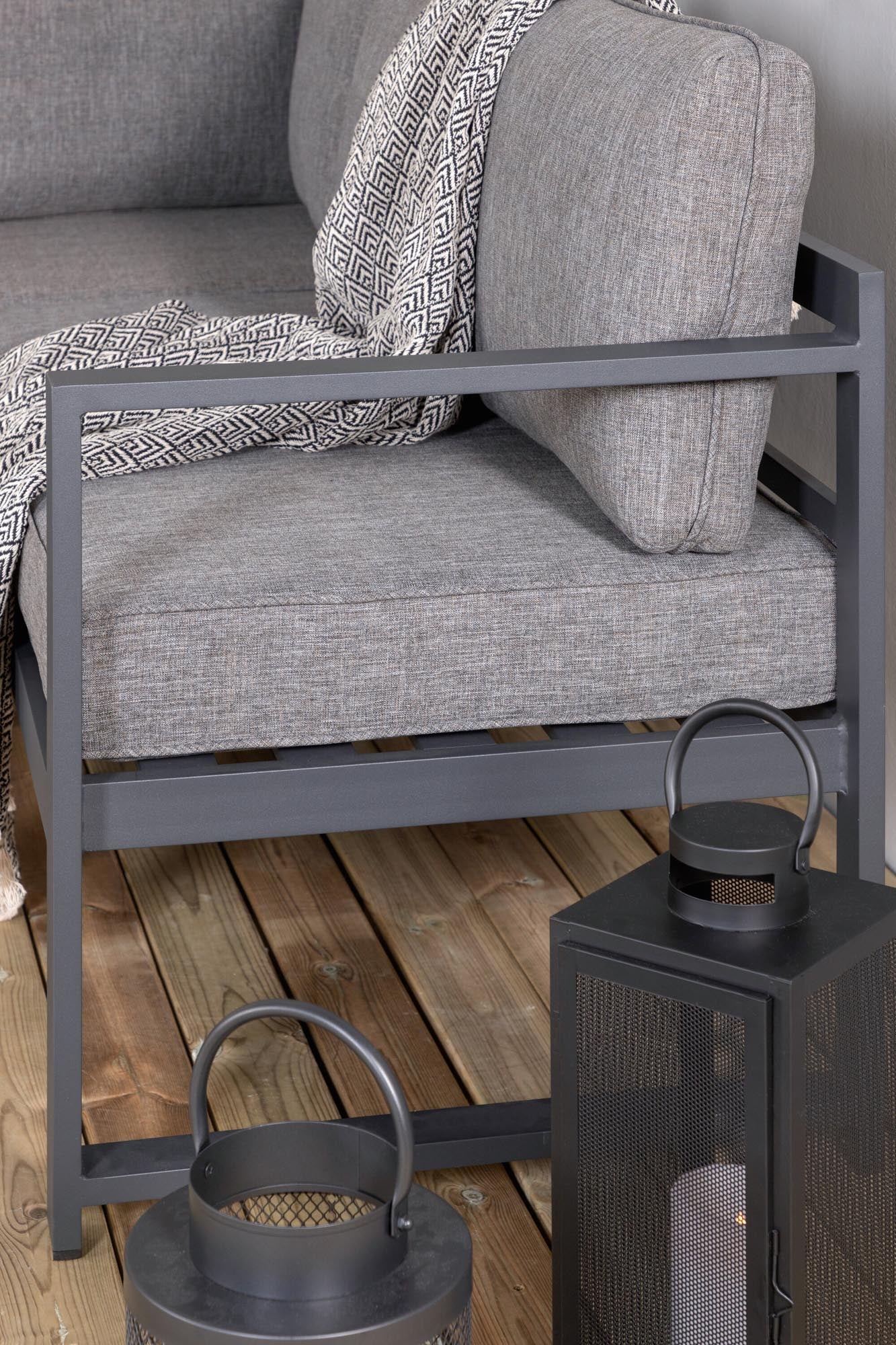 Salvador Ecksofa Outdoorset in Schwarz präsentiert im Onlineshop von KAQTU Design AG. Loungeset ist von Venture Home