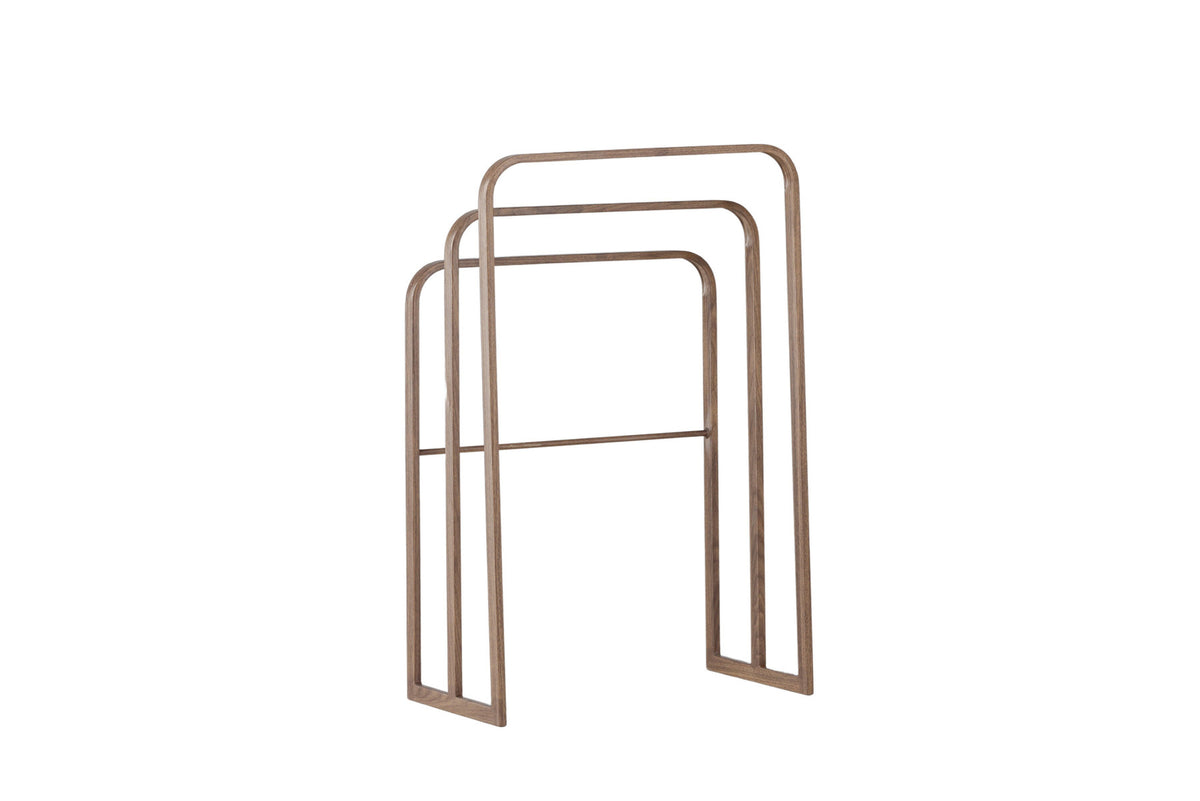 Drammen Hänger in Mokka präsentiert im Onlineshop von KAQTU Design AG. Stummer Diener ist von Vind