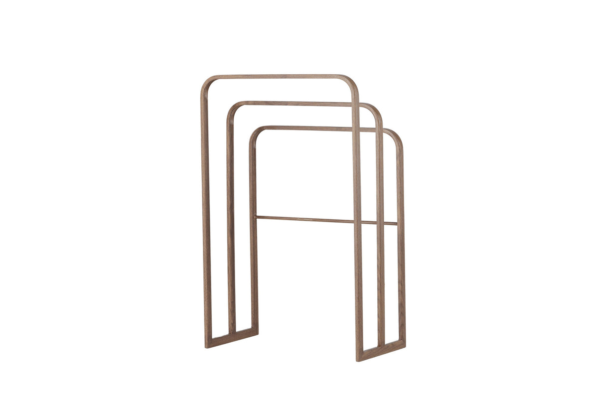 Drammen Hänger in Mokka präsentiert im Onlineshop von KAQTU Design AG. Stummer Diener ist von Vind