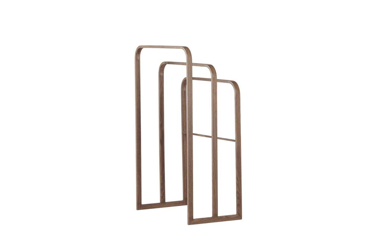Drammen Hänger in Mokka präsentiert im Onlineshop von KAQTU Design AG. Stummer Diener ist von Vind