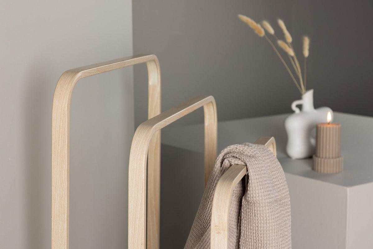 Drammen Hänger in Tünchen präsentiert im Onlineshop von KAQTU Design AG. Stummer Diener ist von Vind
