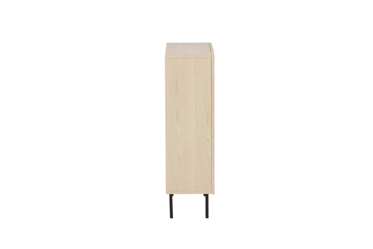 Björkön Kabinett in Tünchen präsentiert im Onlineshop von KAQTU Design AG. Cabinet ist von Vind