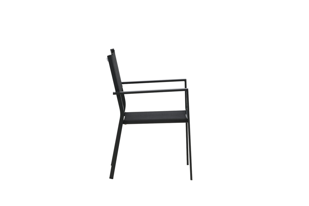 Copacabana Stapelstuhl in Schwarz präsentiert im Onlineshop von KAQTU Design AG. Gartenstuhl mit Armlehnen ist von Venture Home
