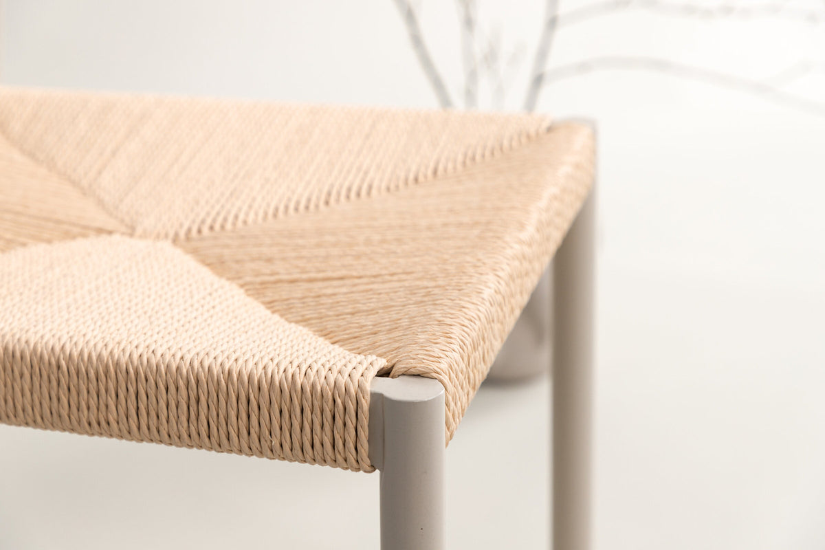 Malmö Stuhl in Greige präsentiert im Onlineshop von KAQTU Design AG. Stuhl ist von Vind