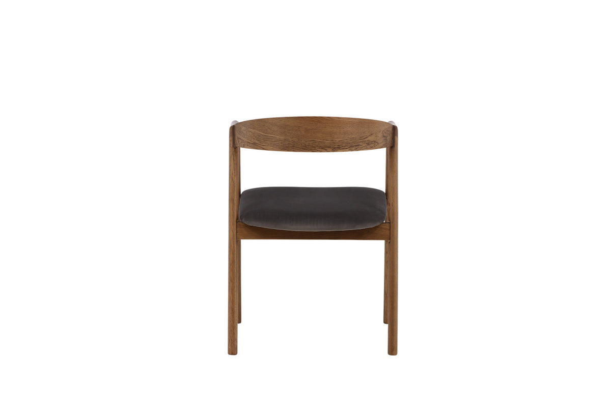 Långön Esszimmerstuhl in Braun präsentiert im Onlineshop von KAQTU Design AG. Stuhl mit Armlehne ist von Vind