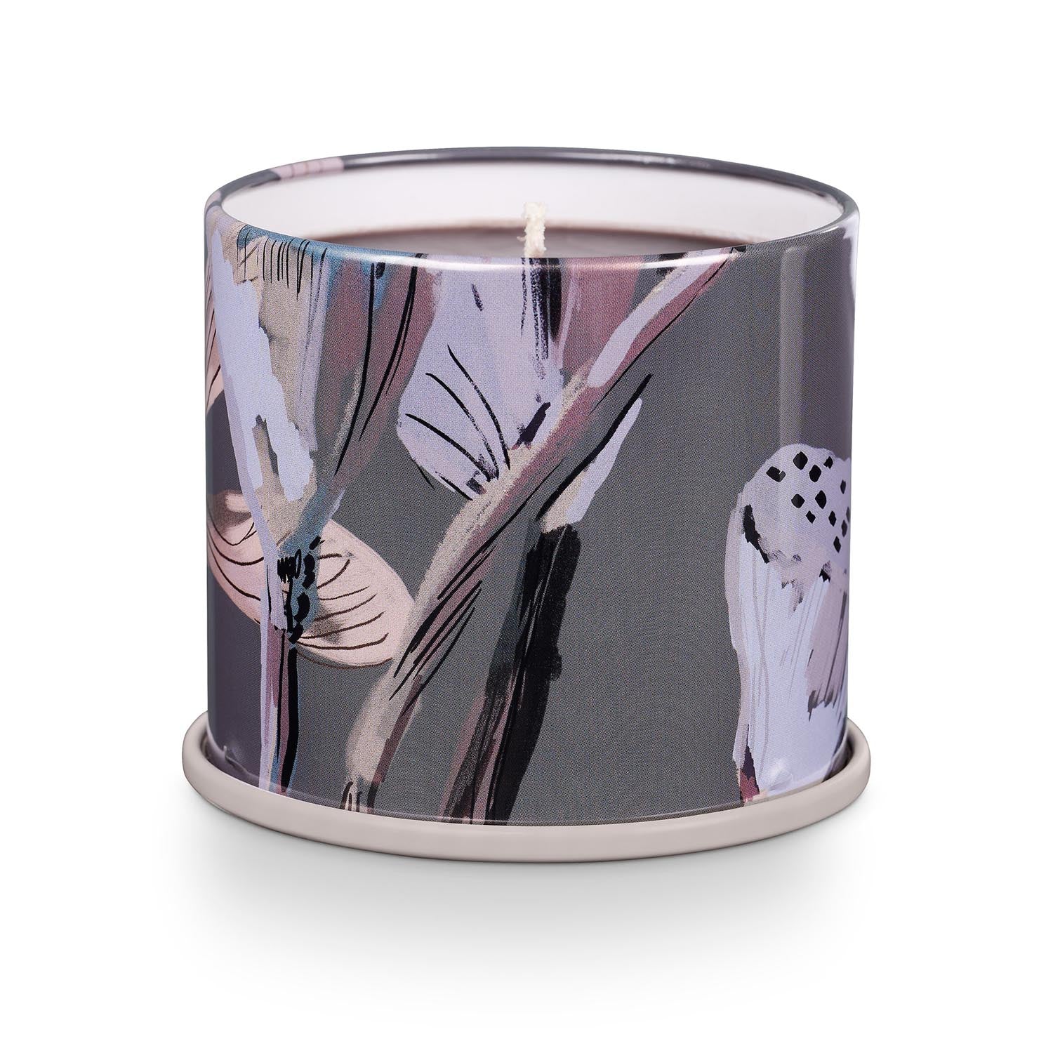 Woodfire Vanity Tin Duftkerze, Braun, in Braun präsentiert im Onlineshop von KAQTU Design AG. Duftkerze ist von Illume