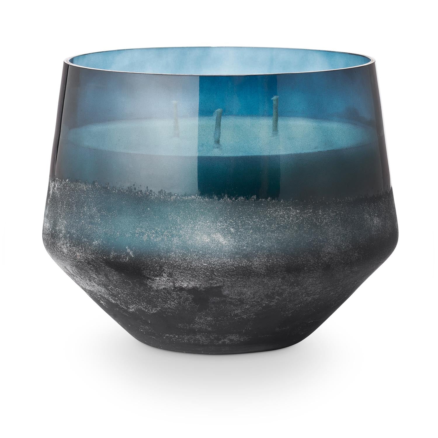 Hidden Lake Baltic Glas Duftkerze, Blau, in Blau präsentiert im Onlineshop von KAQTU Design AG. Duftkerze ist von Illume
