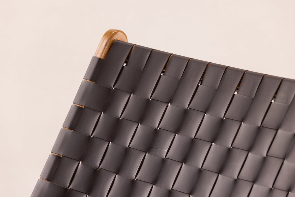 Rike Sessel in Braun präsentiert im Onlineshop von KAQTU Design AG. Sessel ist von Vind