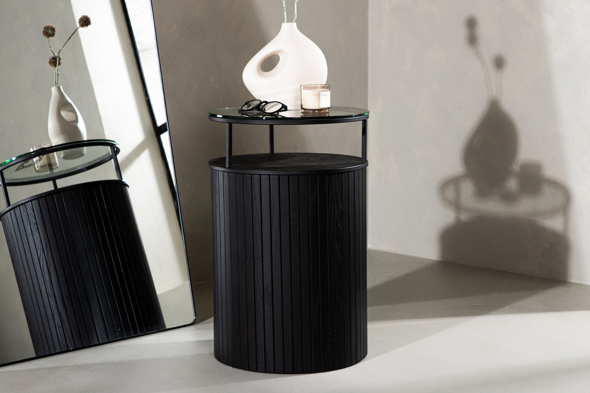 Bovall Beistelltisch in Schwarz präsentiert im Onlineshop von KAQTU Design AG. Beistelltisch ist von Furniture Fashion