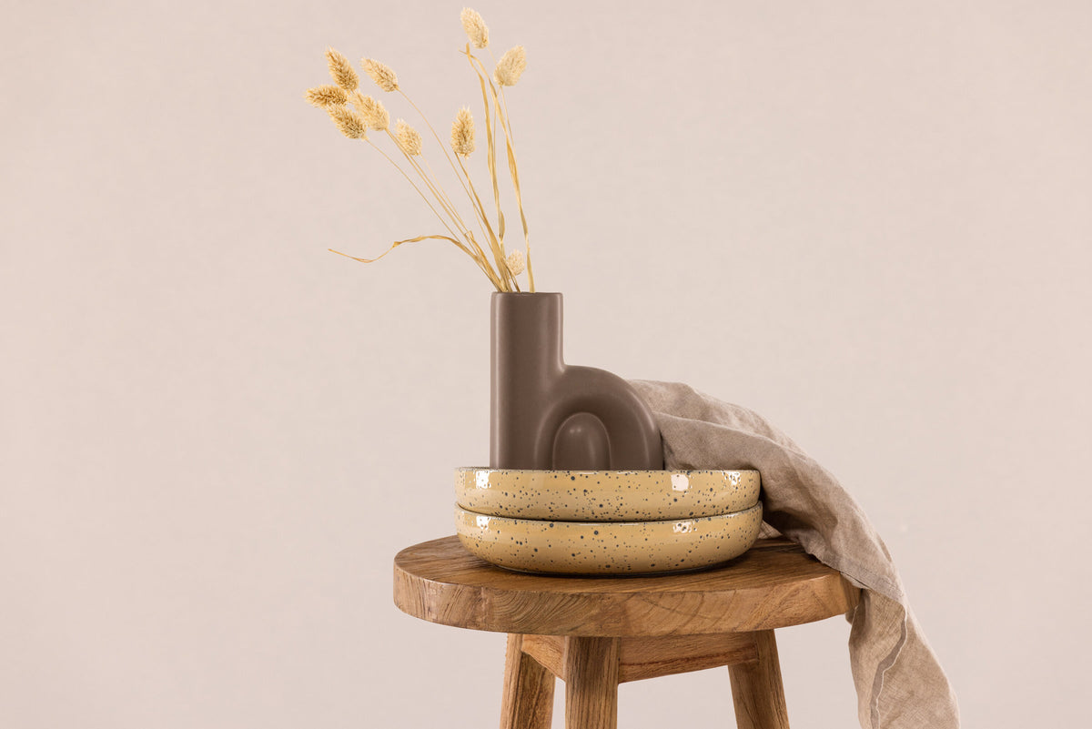 Bohus Ottoman / Pouf in Braun präsentiert im Onlineshop von KAQTU Design AG. Hocker ist von Vind