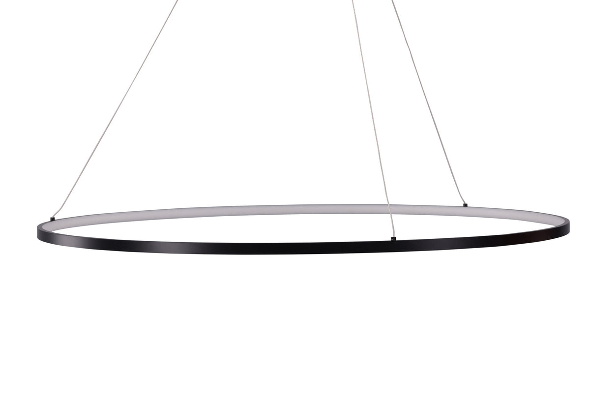 Rödäng x Josefin Lustig Pendelleuchte in Schwarz präsentiert im Onlineshop von KAQTU Design AG. Pendelleuchte ist von Vind