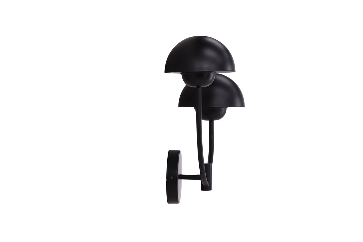 Lyckorna Wandleuchte in Schwarz präsentiert im Onlineshop von KAQTU Design AG. Wandleuchte ist von Vind