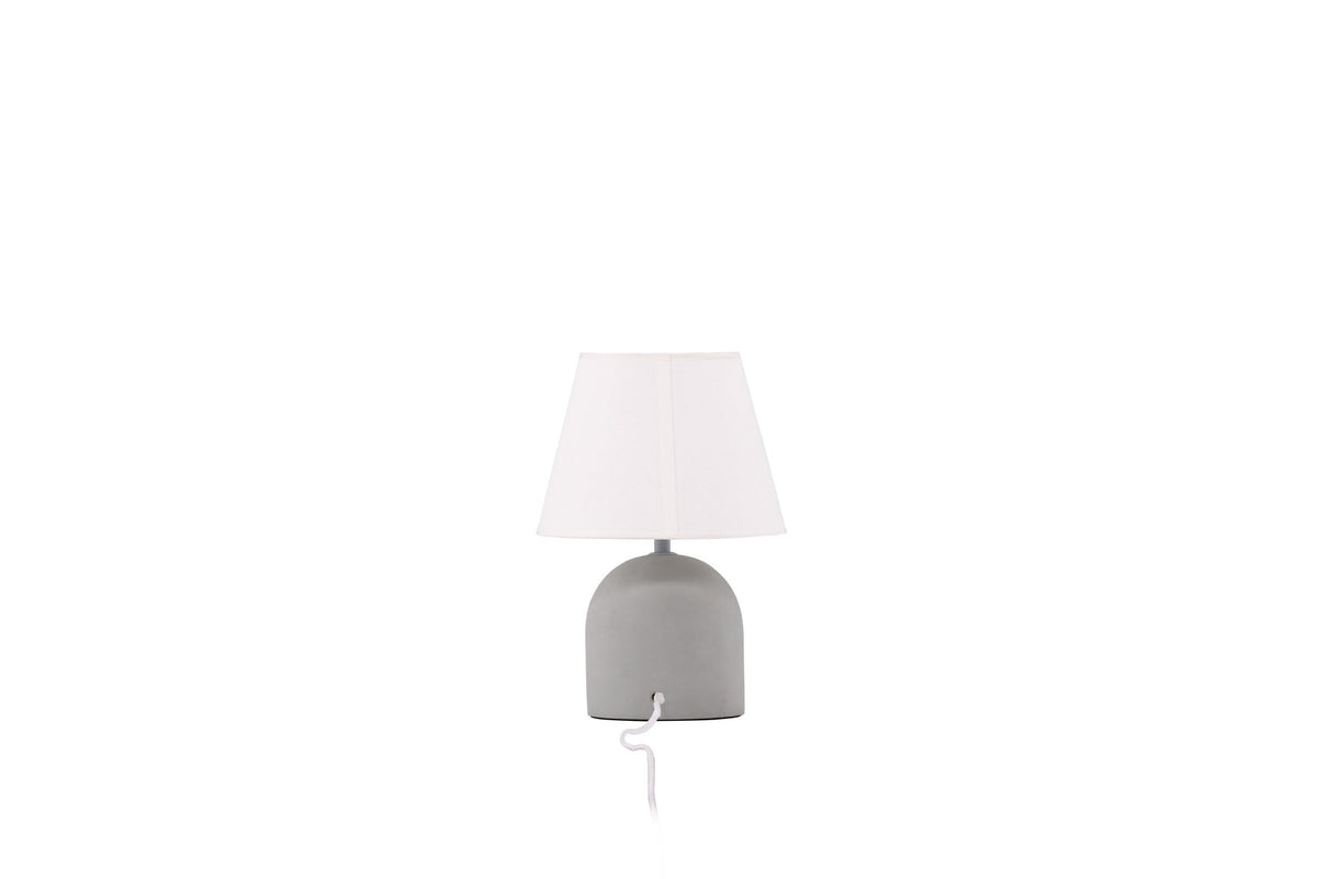Styrsö Tischleuchte in Grau präsentiert im Onlineshop von KAQTU Design AG. Tischleuchte ist von Vind