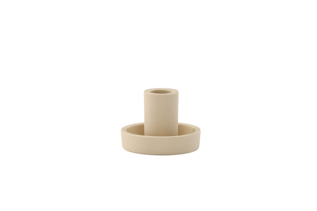 Runder weisser Kerzenständer Ceco aus Ton mit schlichter, minimalistischer Form, Durchmesser 11 cm, Höhe 6 cm.