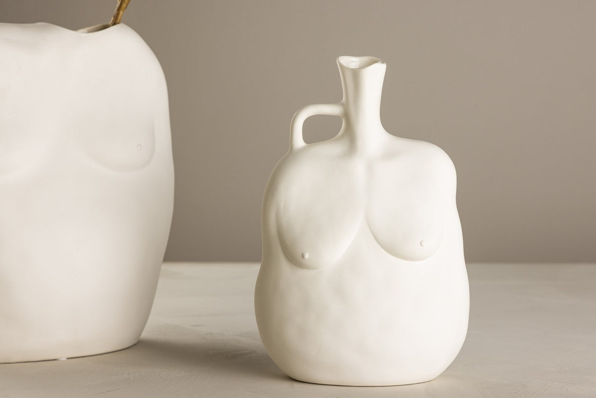 Conta Vase von Venture Home aus Steinzeug in Cremefarben, schlanke Form mit schmaler Öffnung, Höhe 25 cm, Off-White.