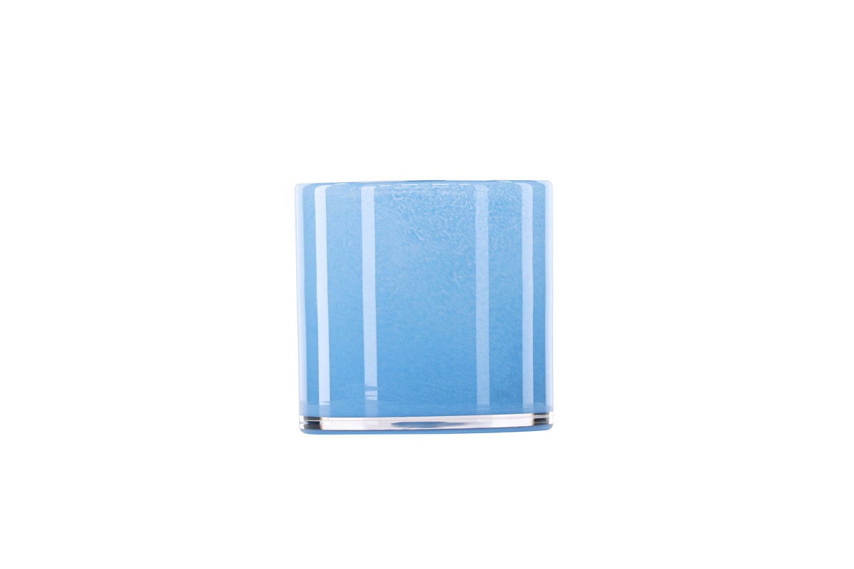 Weisser runder Teelichthalter Glora aus Glas, Durchmesser 8 cm, Höhe 8 cm, schlichte, transparente Oberfläche mit dünner Wandstärke.
