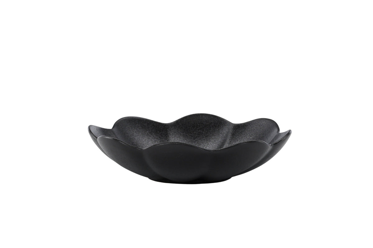 Wabi Sabi Teller in Schwarz präsentiert im Onlineshop von KAQTU Design AG. Teller ist von Venture Home