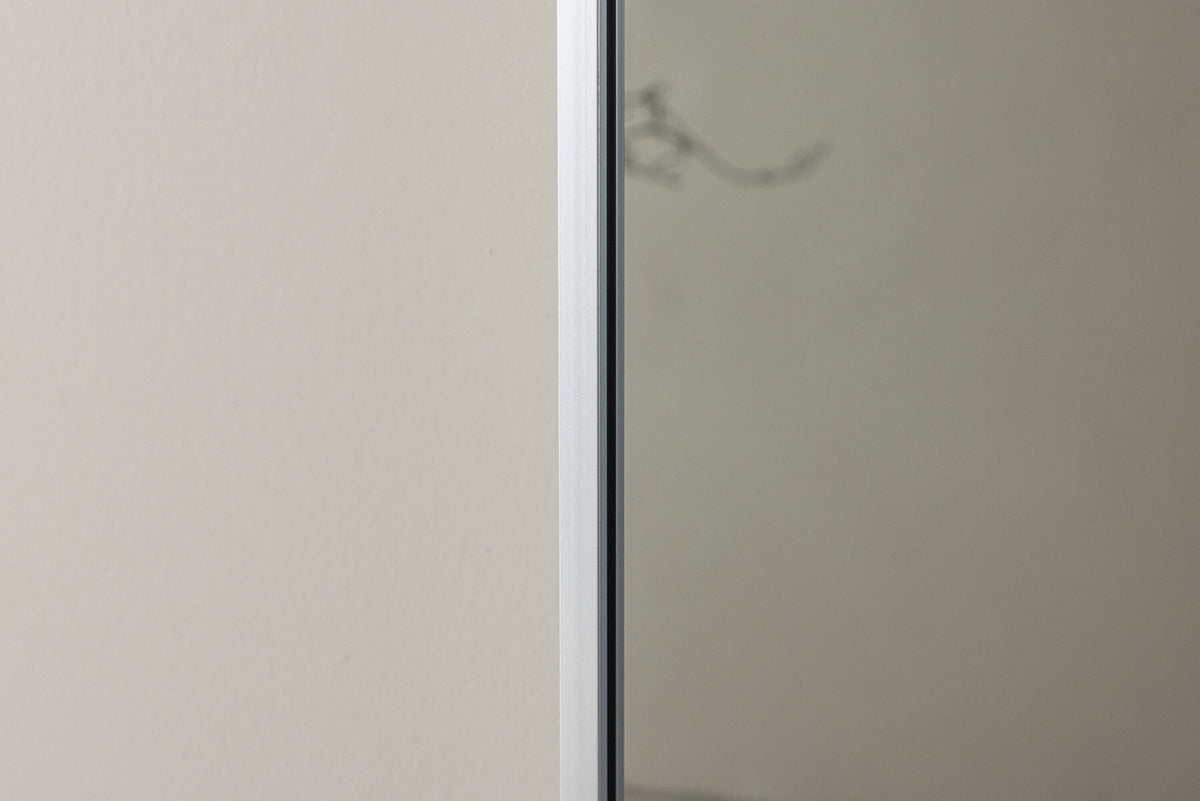 Dalton Spiegel in Silber präsentiert im Onlineshop von KAQTU Design AG. Spiegel ist von Venture Home