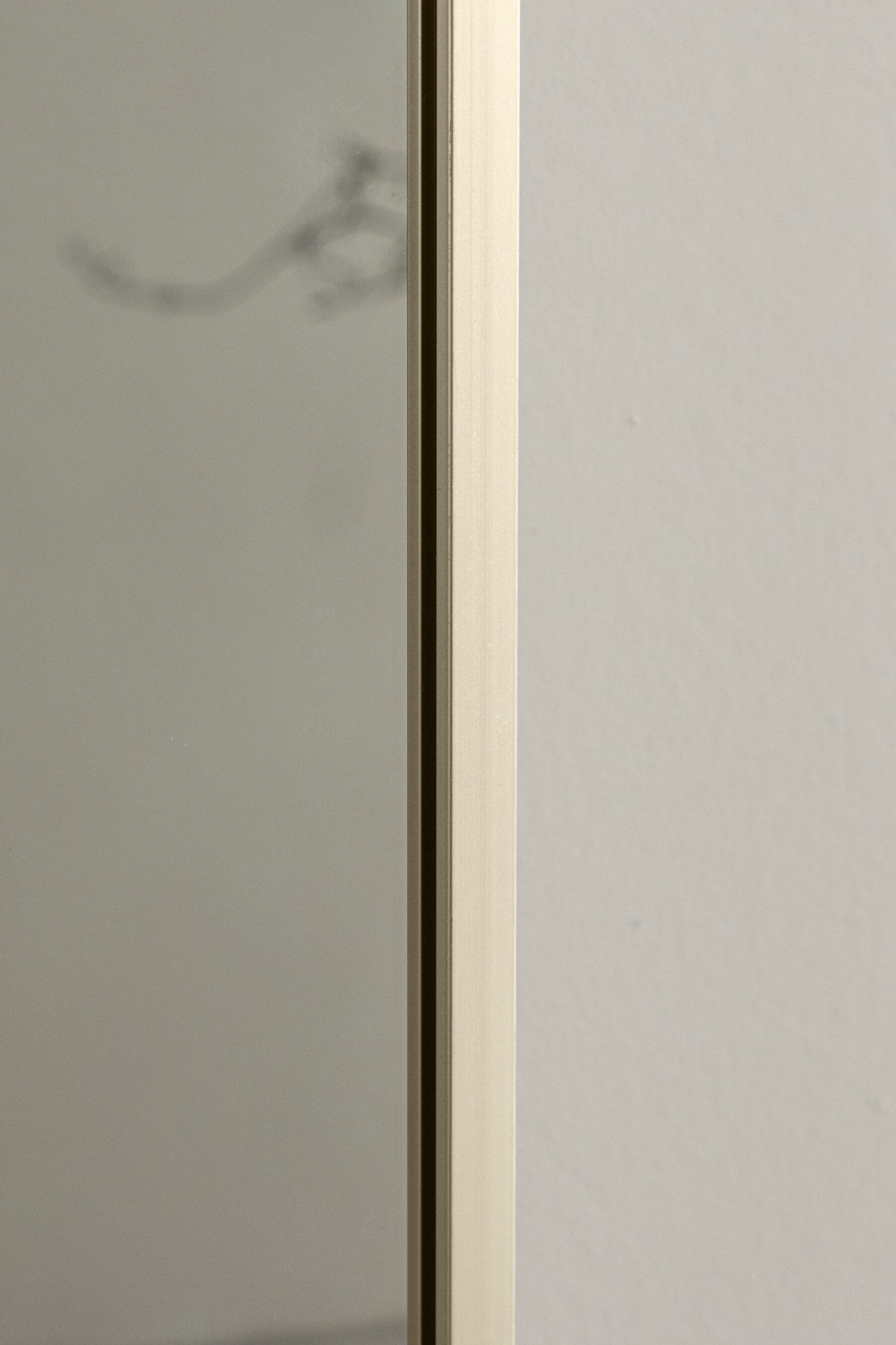 Spiegel Orlando Large in Beige präsentiert im Onlineshop von KAQTU Design AG. Spiegel ist von Venture Home