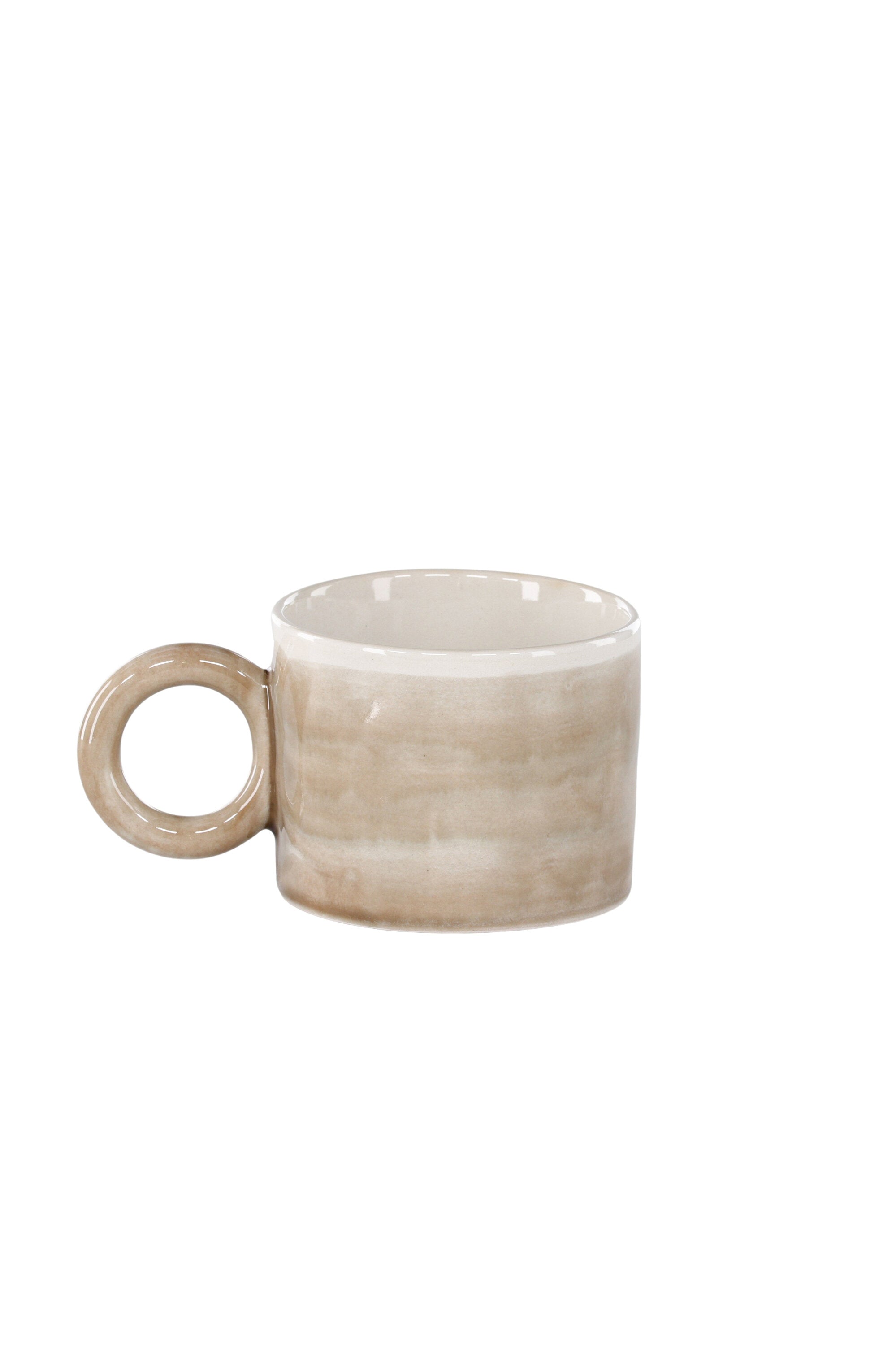 Jubie Kaffeetasse in Beige präsentiert im Onlineshop von KAQTU Design AG. Kaffeetassen ist von Venture Home