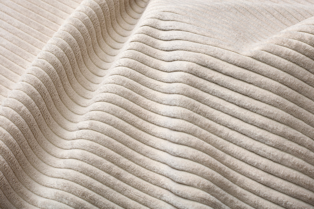 CozyPad Schlafsofa mit Armlehnen in 594 Corduroy Ivory präsentiert im Onlineshop von KAQTU Design AG. Bettsofa ist von Innovation Living