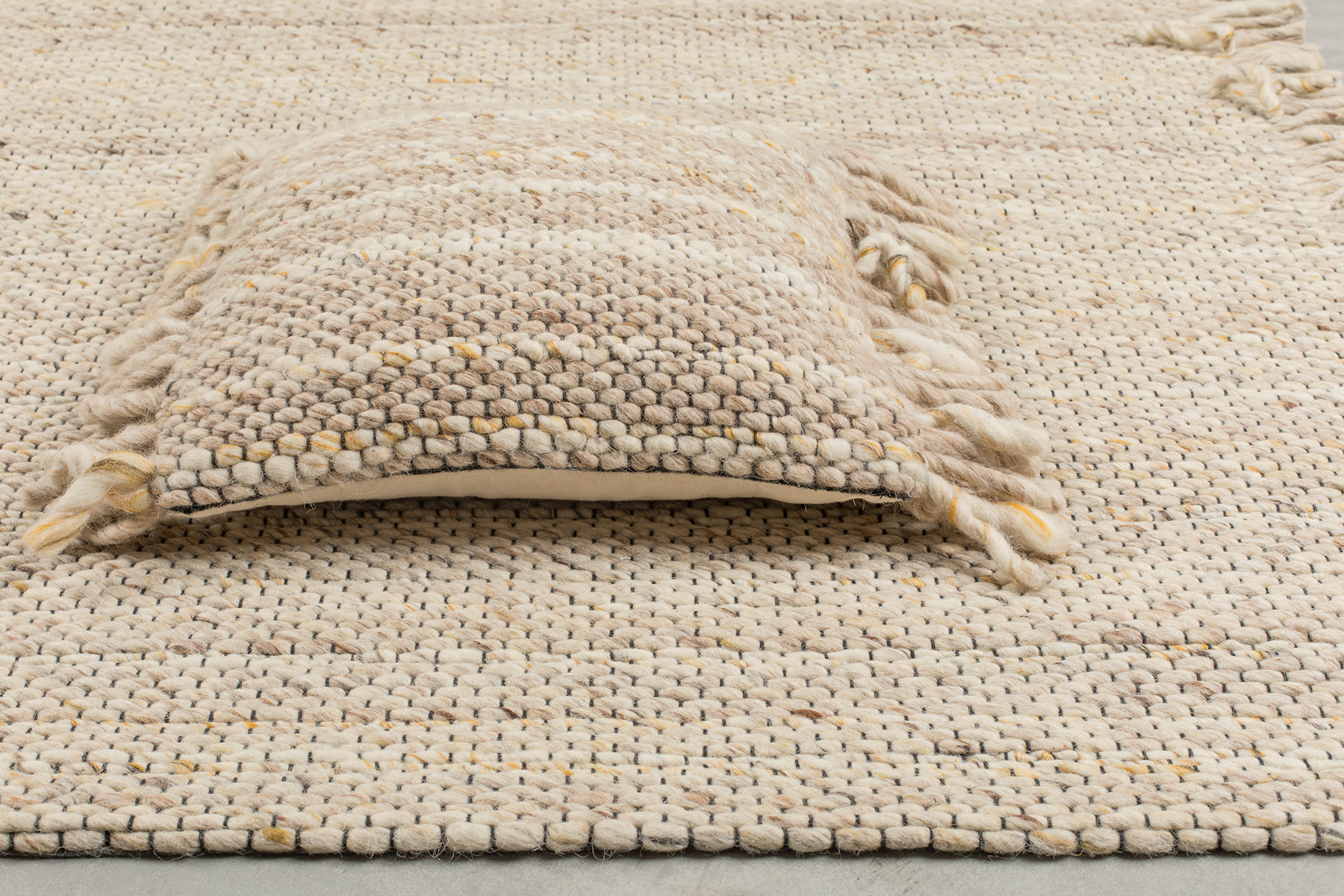 Teppich Frills - KAQTU Design
