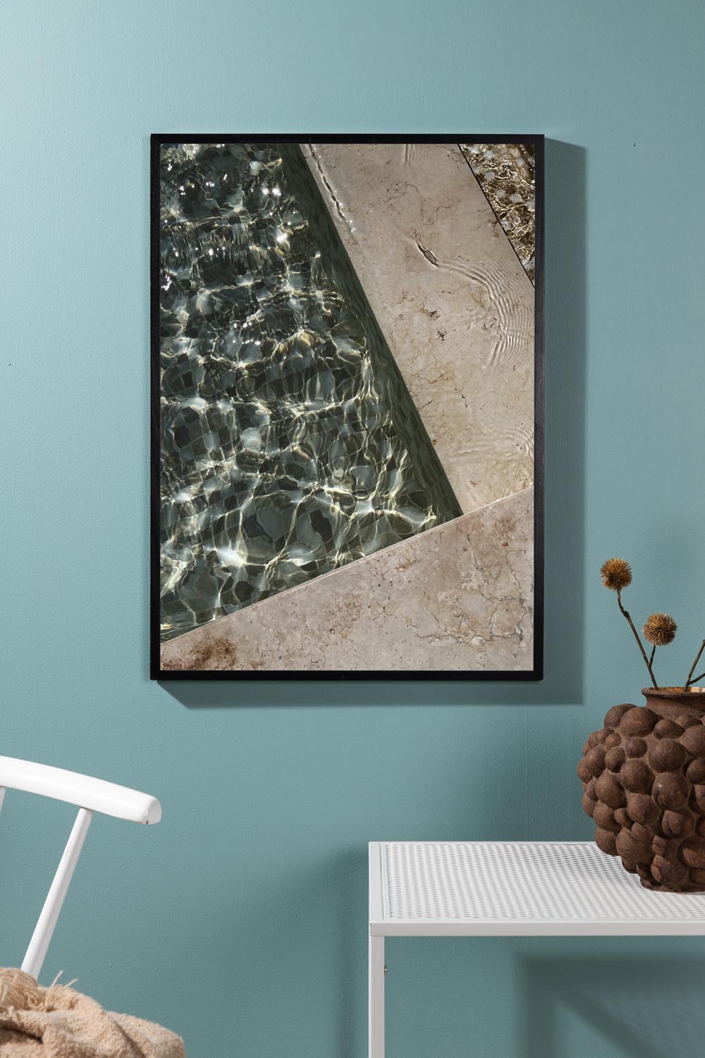 Pool Poster in Beige präsentiert im Onlineshop von KAQTU Design AG. Bild ist von Venture Home
