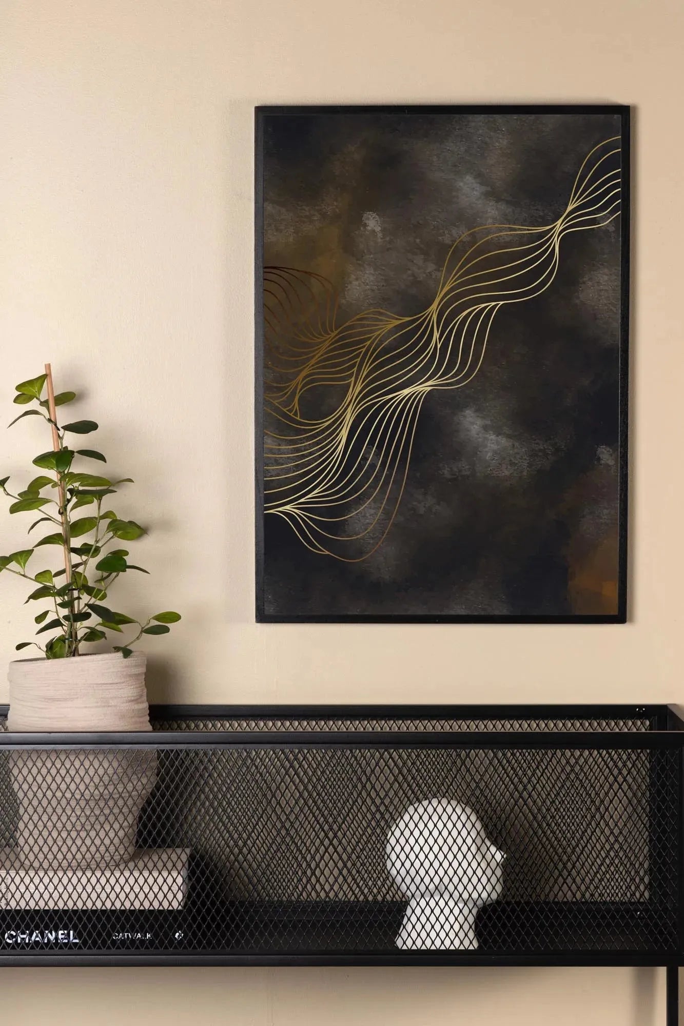 Modernes Wave Poster von Venture Home: Abstrakte Formen, lebendige Farben, mattes Finish. Ideal für Wohnzimmer, Büro, Schlafzimmer.