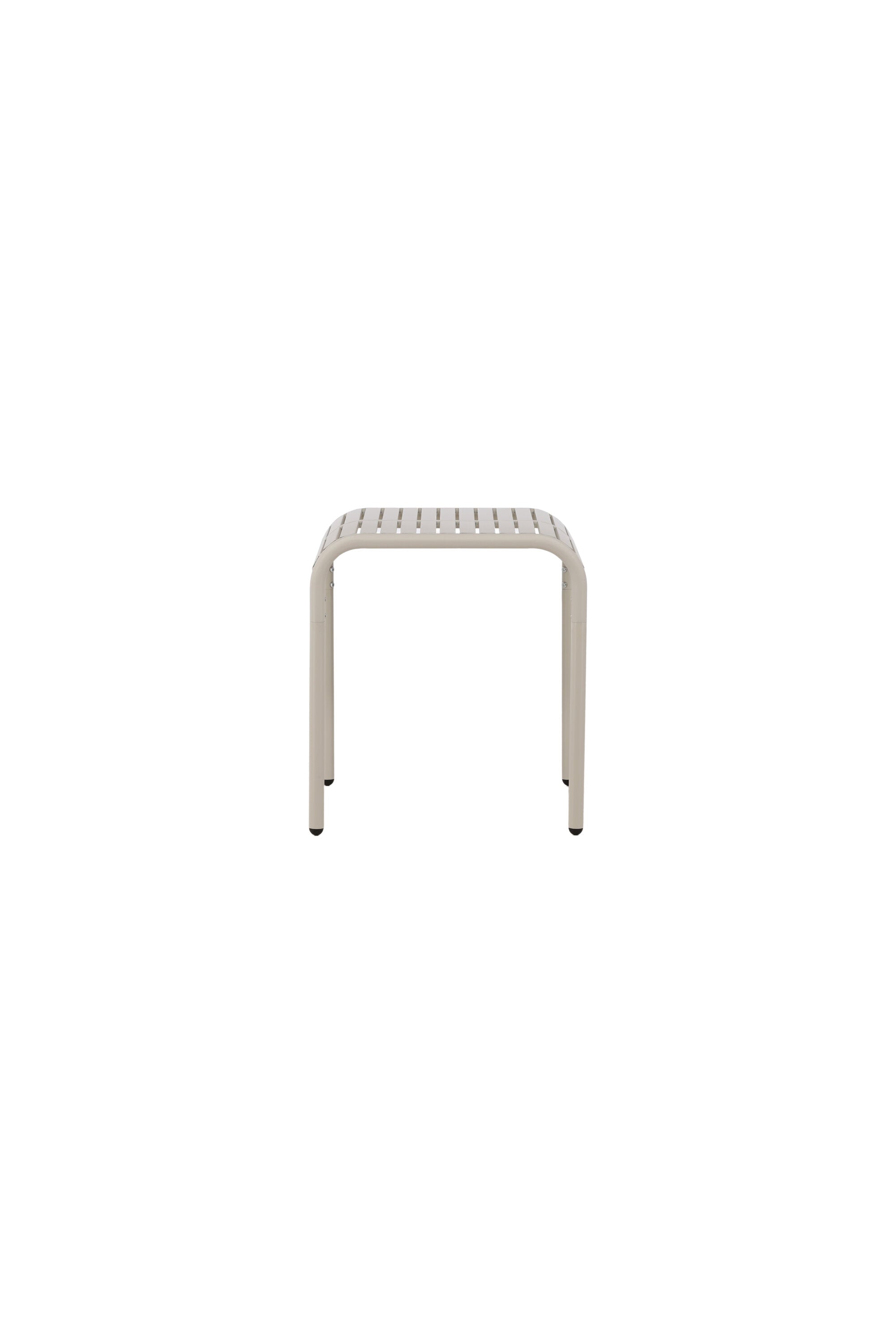 Borneo Beistelltisch in Beige präsentiert im Onlineshop von KAQTU Design AG. Beistelltisch Outdoor ist von Venture Home