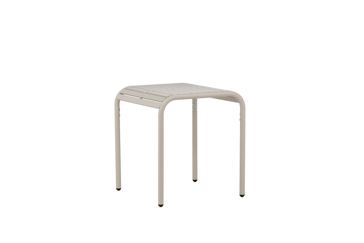 Borneo Beistelltisch in Beige präsentiert im Onlineshop von KAQTU Design AG. Beistelltisch Outdoor ist von Venture Home