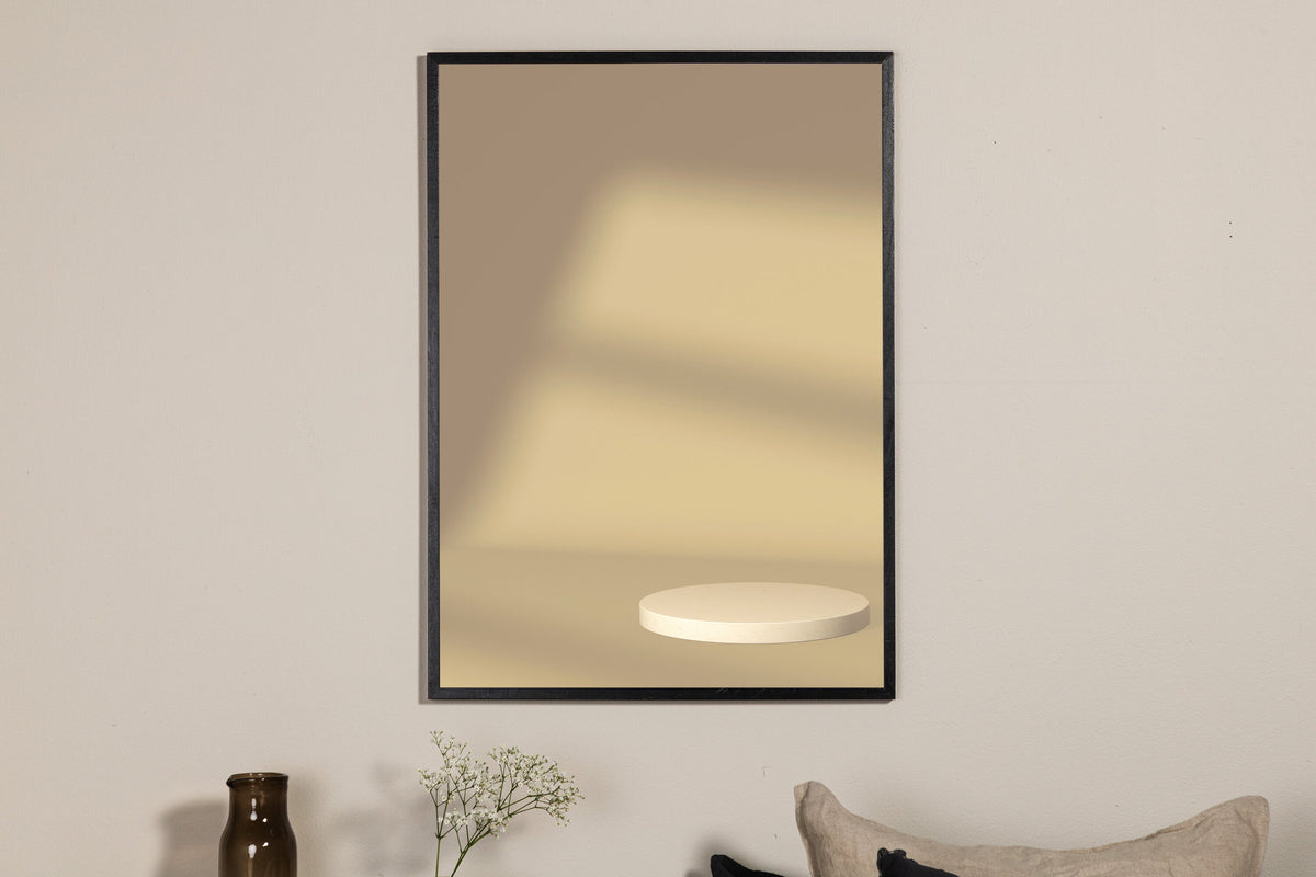 Fensterlicht Poster in Gelb präsentiert im Onlineshop von KAQTU Design AG. Bild ist von Venture Home