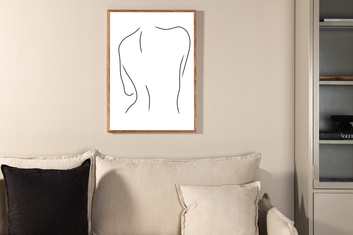 Women Poster in Weiss präsentiert im Onlineshop von KAQTU Design AG. Bild ist von Venture Home