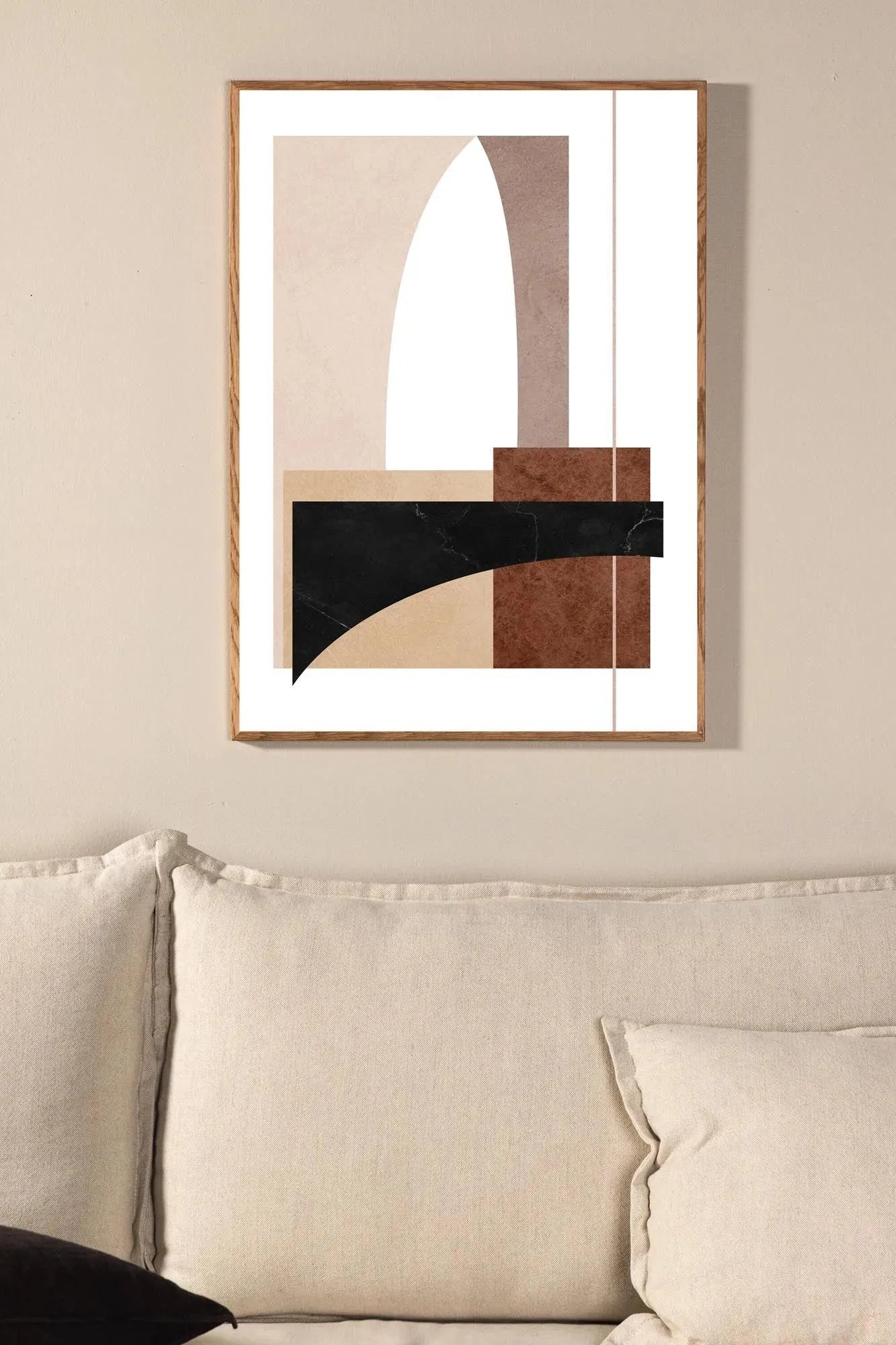 Materials Poster von Venture Home: Ein Kunstwerk in erdigen Tönen, das mit geometrischen Formen und nachhaltigen Materialien besticht.
