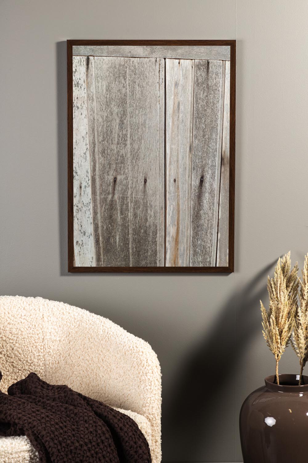 Wooden Wall Poster in Grau präsentiert im Onlineshop von KAQTU Design AG. Bild ist von Venture Home