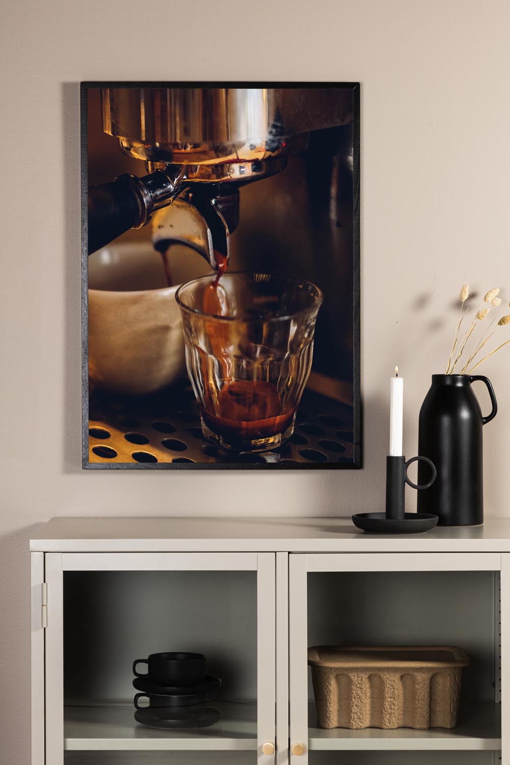 Barrista Poster in Braun präsentiert im Onlineshop von KAQTU Design AG. Bild ist von Venture Home