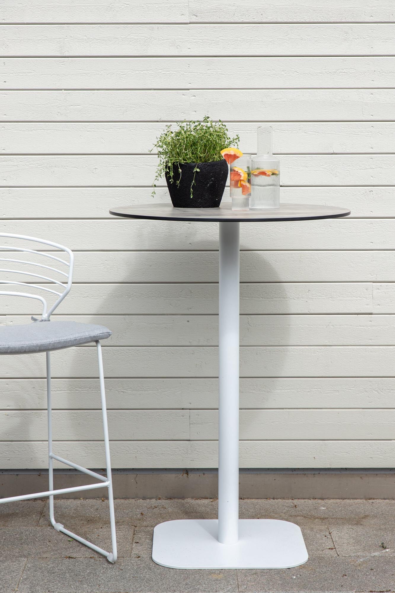 Milano bar table