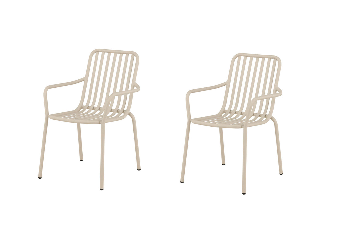 Peking Gartenstuhl in Beige präsentiert im Onlineshop von KAQTU Design AG. Gartenstuhl mit Armlehnen ist von Venture Home
