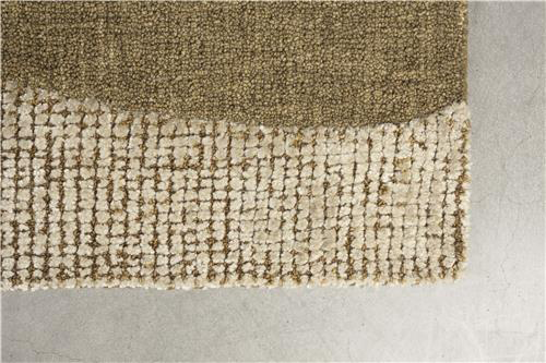Teppich SILVAN in Olivgrün präsentiert im Onlineshop von KAQTU Design AG. Teppich ist von White Label Living