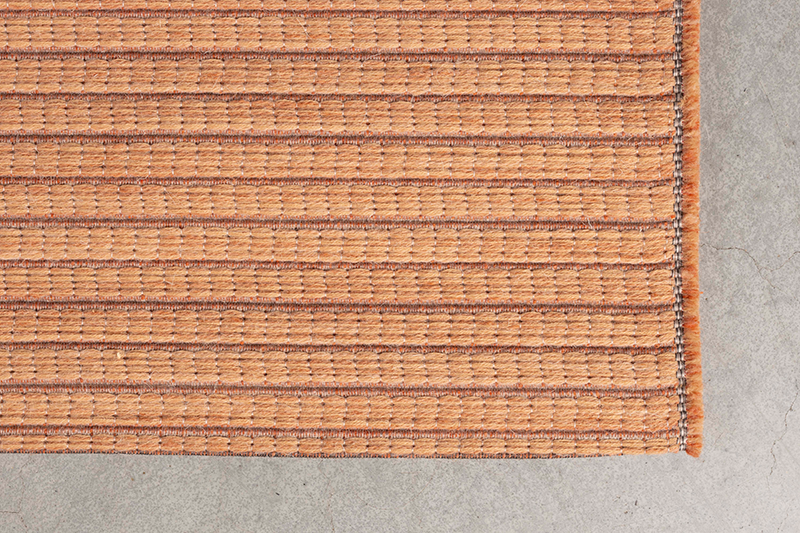 Teppich Waves in Salmon Orange präsentiert im Onlineshop von KAQTU Design AG. Teppich ist von Zuiver