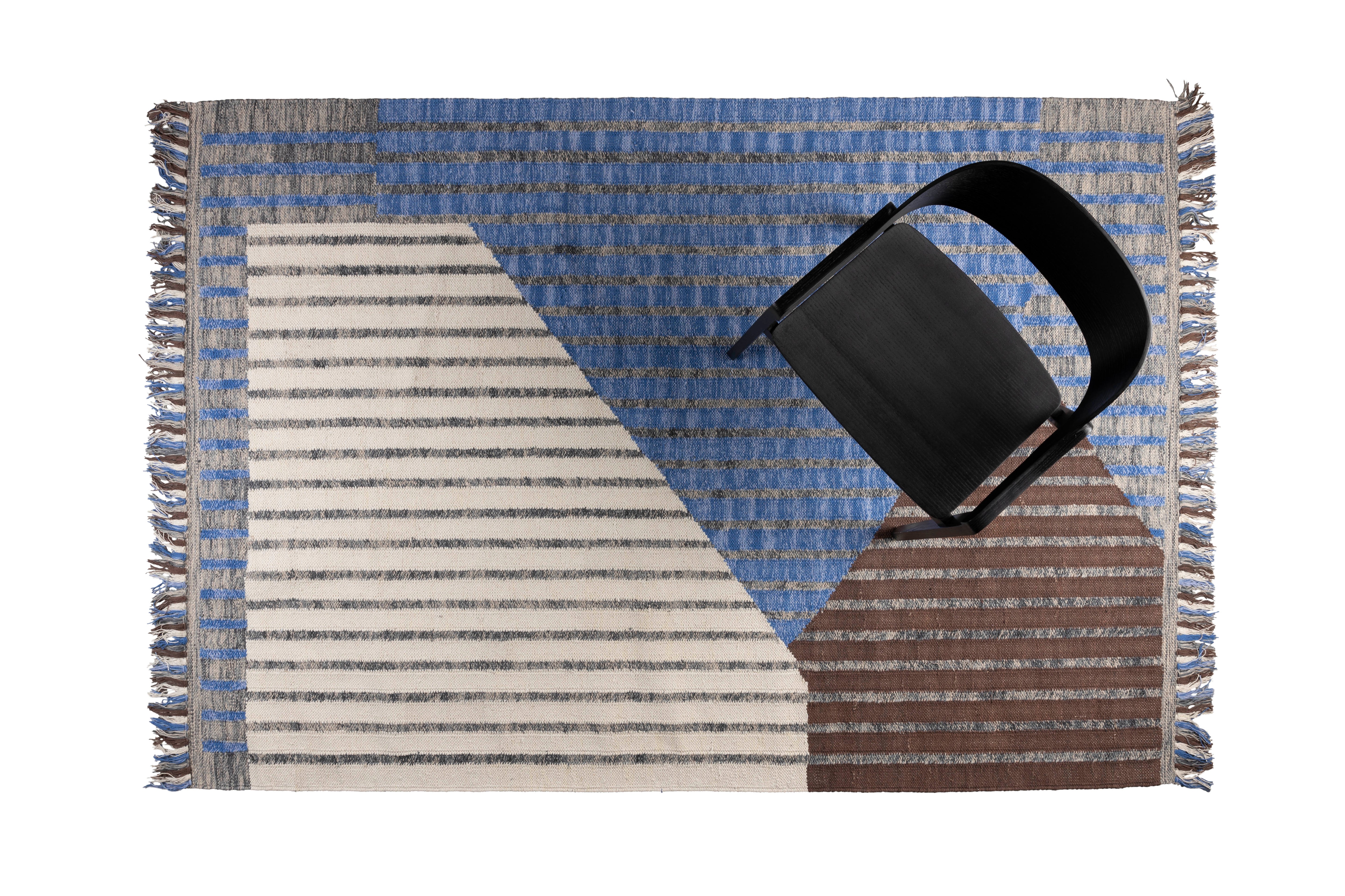 Teppich Hampton in Blau präsentiert im Onlineshop von KAQTU Design AG. Teppich ist von Dutchbone
