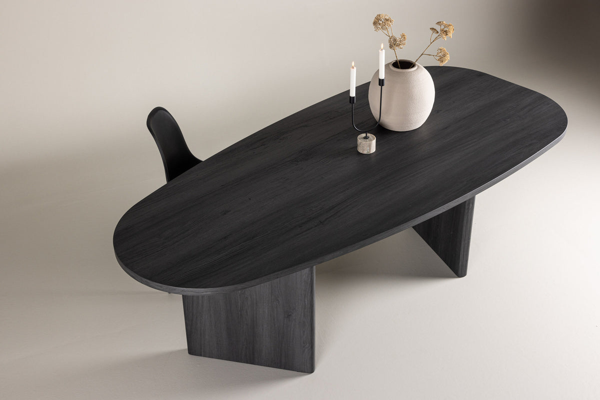 Grönvik Tisch in Schwarz präsentiert im Onlineshop von KAQTU Design AG. Esstisch ist von Venture Home