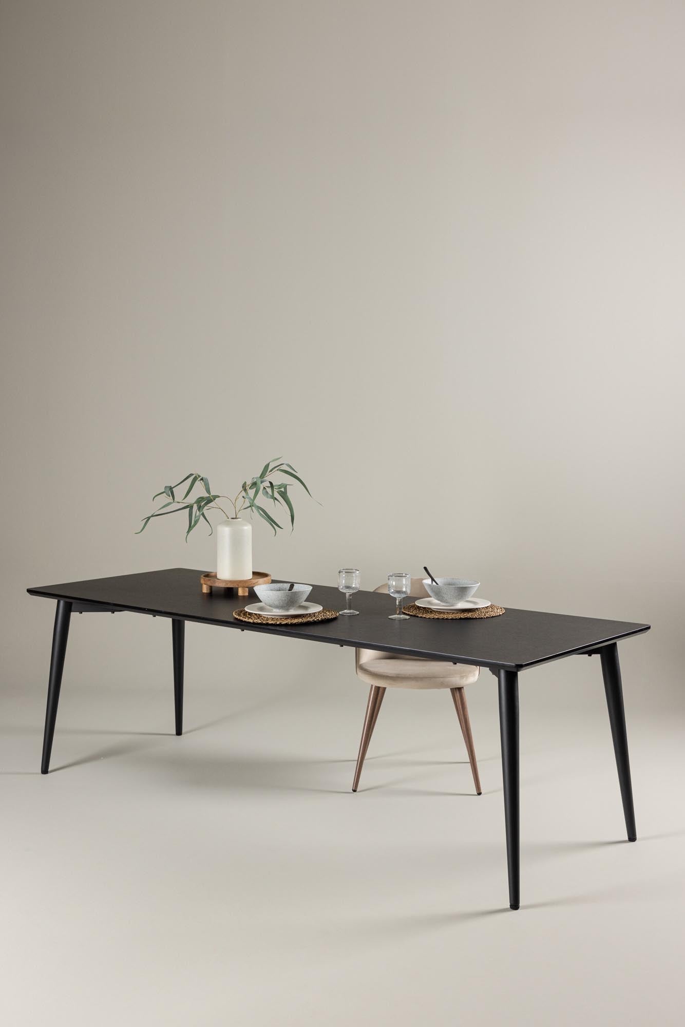 Moderner Ellis Esstisch aus MDF und Stahl, 230x85 cm, von Venture Home.
