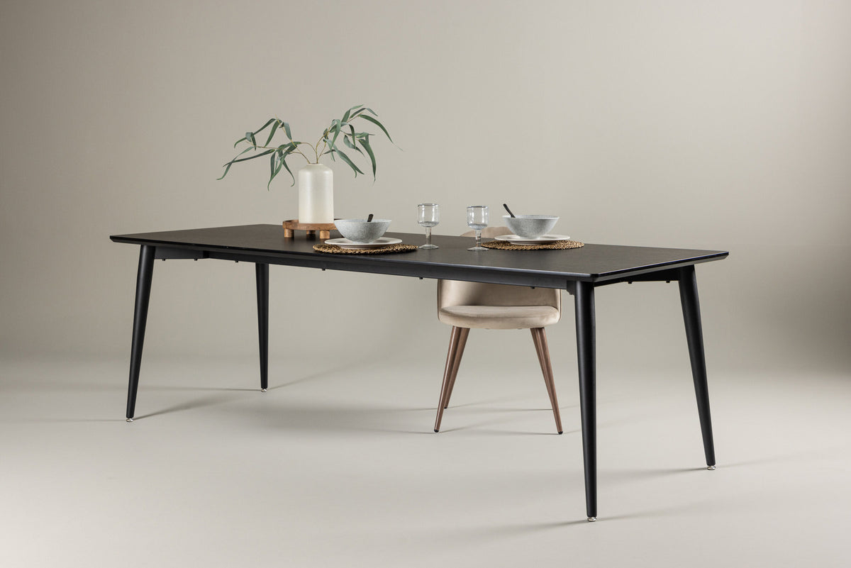 Ellis Esstisch in Schwarz präsentiert im Onlineshop von KAQTU Design AG. Esstisch ist von Venture Home