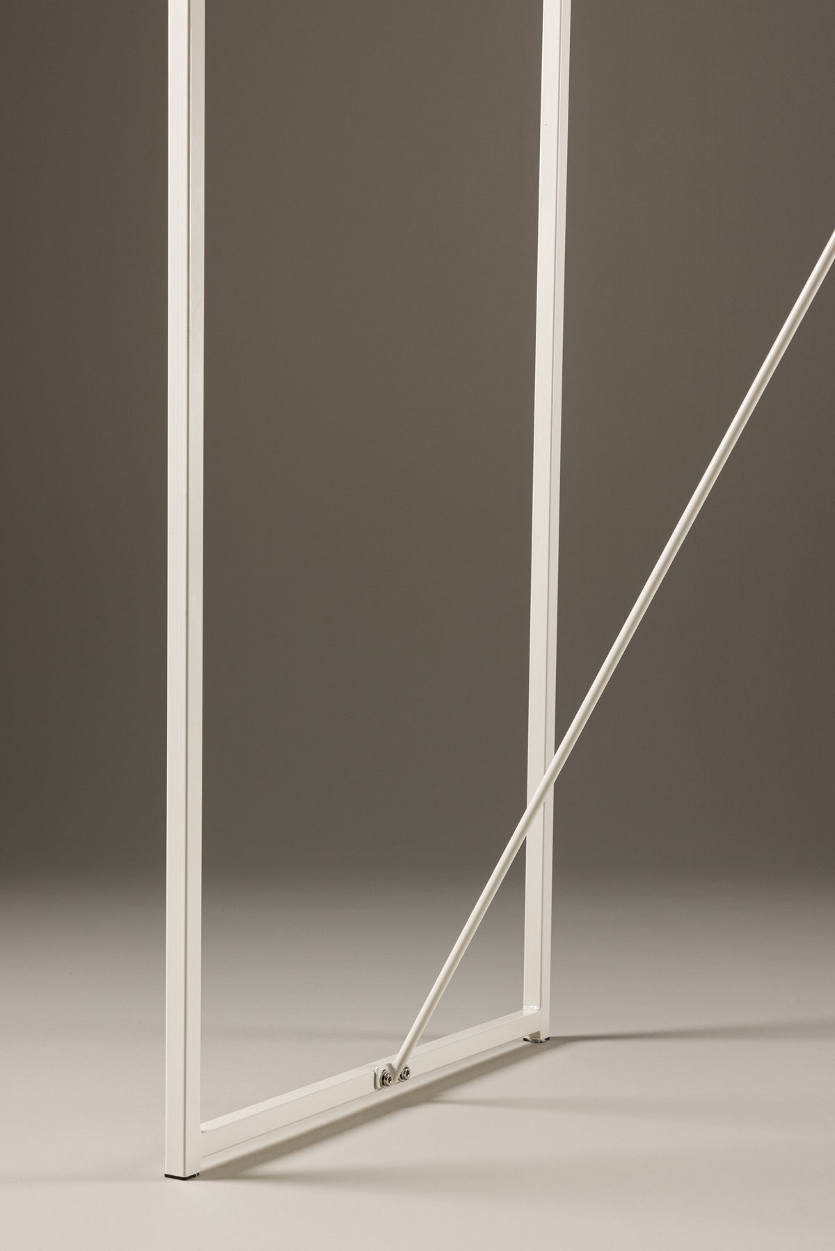Brea Esstisch in Beige präsentiert im Onlineshop von KAQTU Design AG. Hochtisch ist von Venture Home