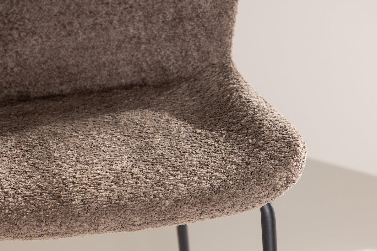 Modesto Barstuhl in Braun präsentiert im Onlineshop von KAQTU Design AG. Barstuhl ist von Venture Home