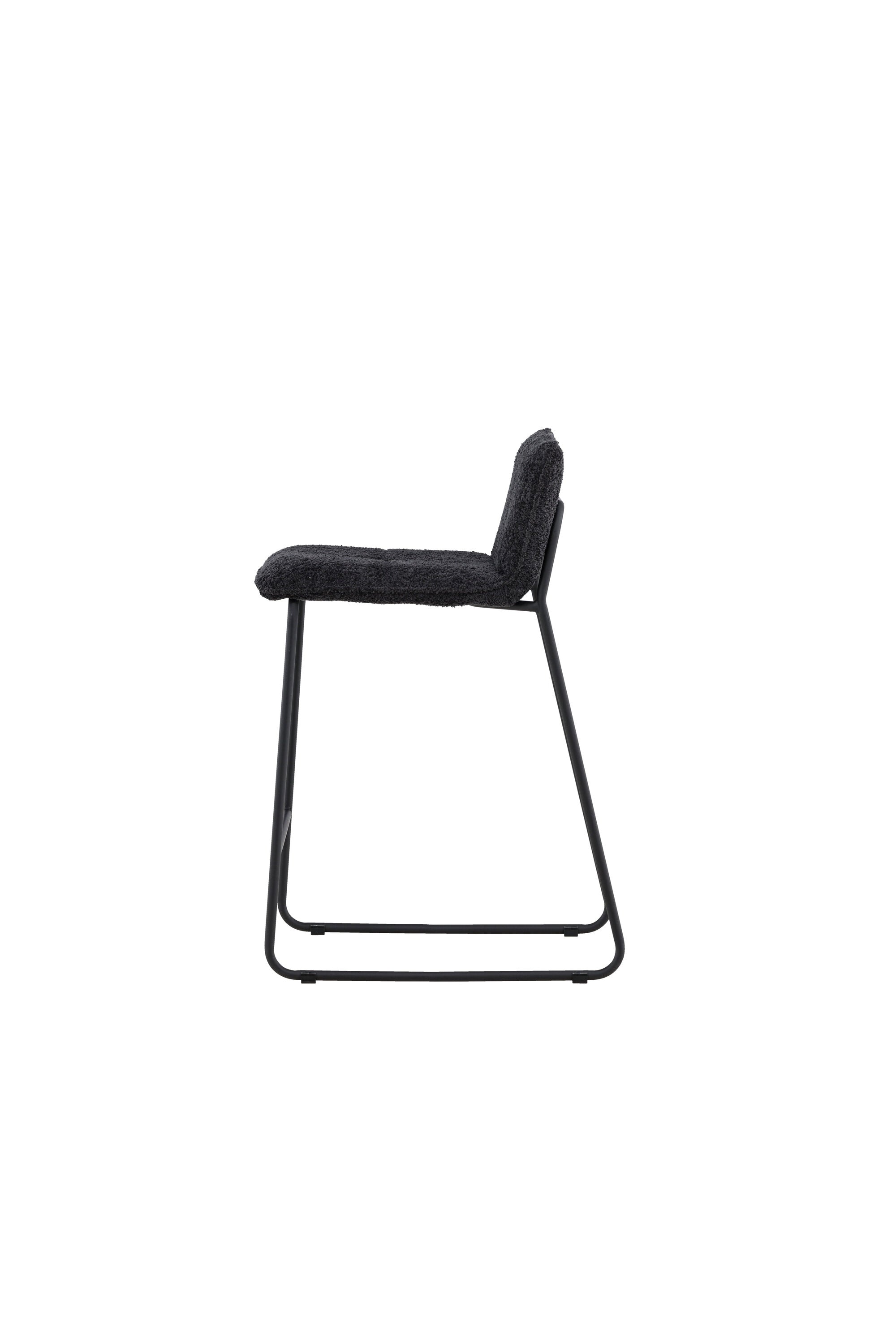 Moderner Bisbee Barstuhl in klassischem Schwarz von Venture Home, perfekt für gemütliche Abende und stilvolle Einrichtungsideen.