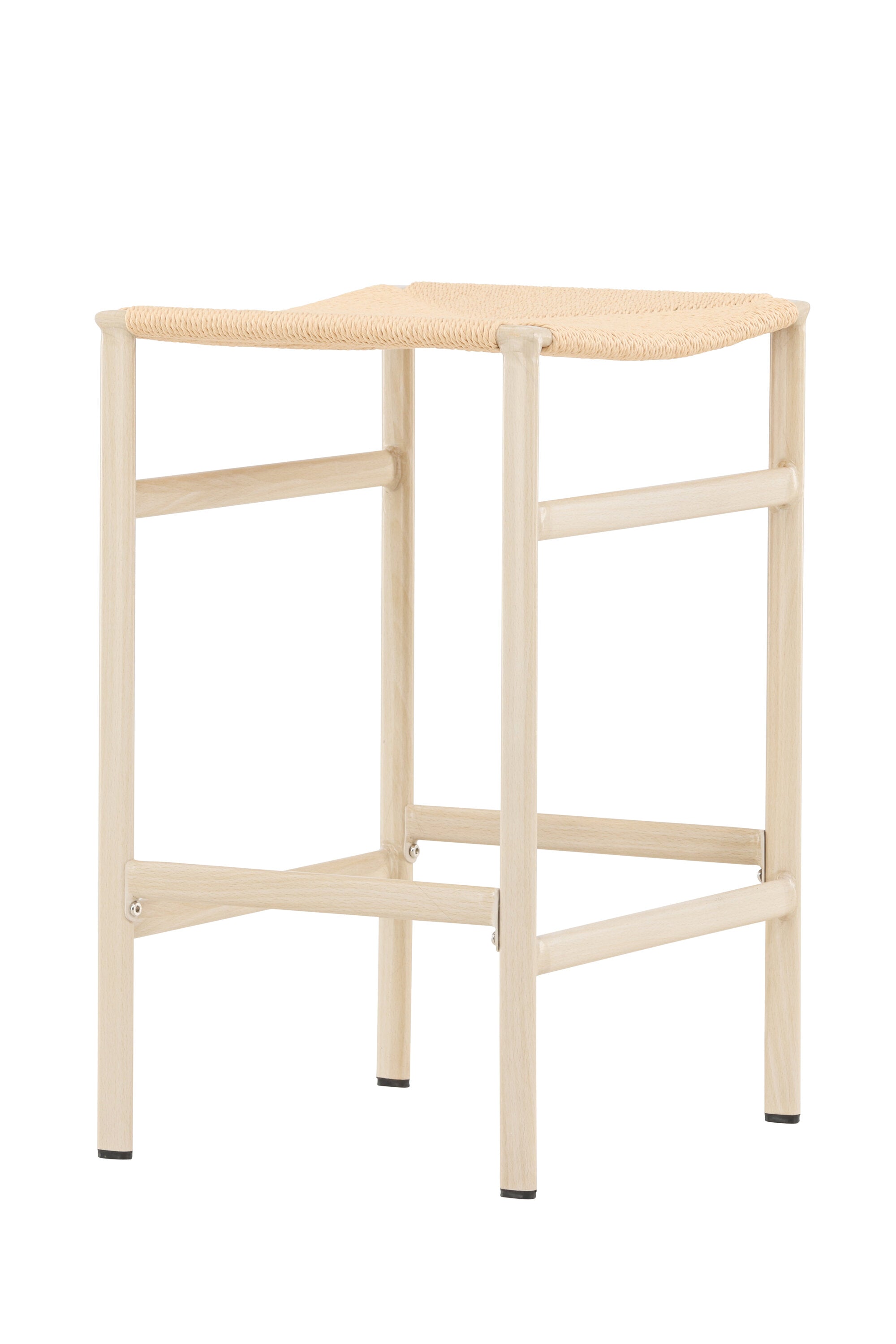 Der Polly Barstuhl vereint Rattan-Sitz und weiße Holzbeine zu einem stilvollen, platzsparenden Design für modernen Boho-Chic.
