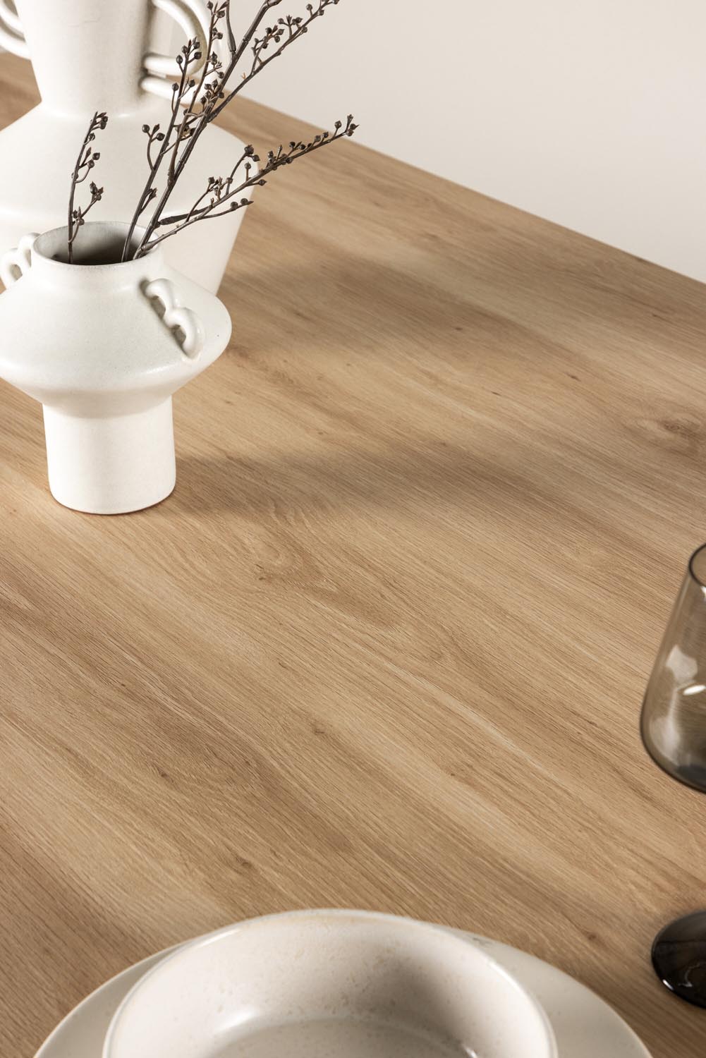 Olivia Esstisch in Tünchen präsentiert im Onlineshop von KAQTU Design AG. Esstisch ist von Venture Home