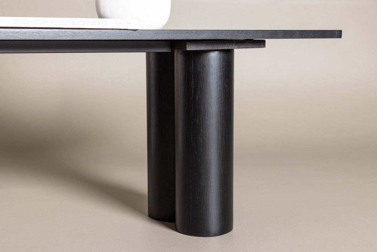 Olivia Bank in Schwarz präsentiert im Onlineshop von KAQTU Design AG. Sitzbank ist von Venture Home